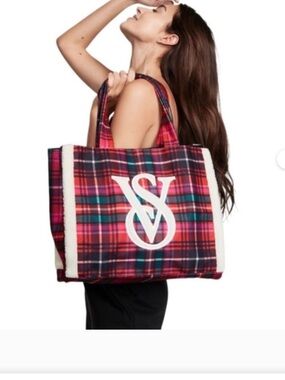 NWOT Victoria's Secret Red and Green Plaid Tote with Monogram